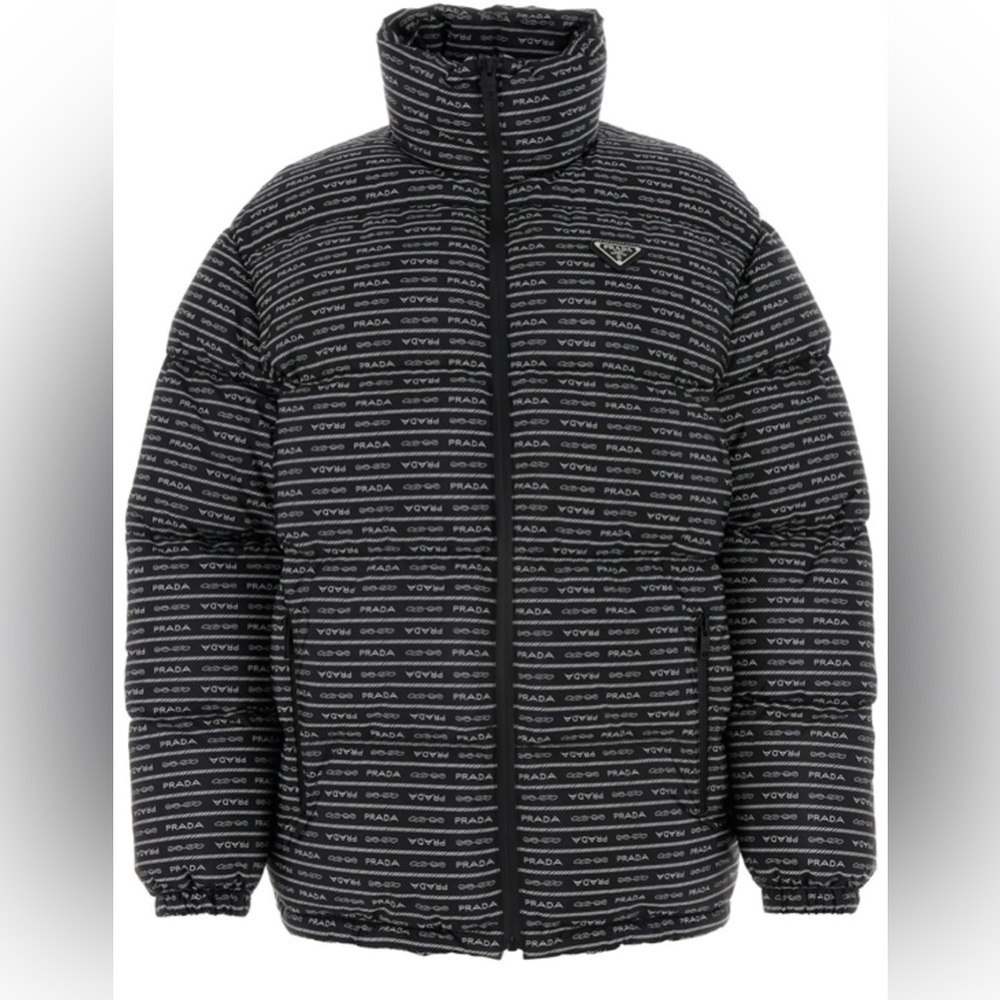 RRP$4,000 Prada Re-Nylon down puffer logo jacket in black NWT